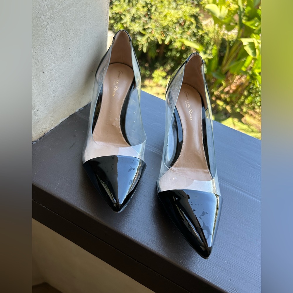GIANVITO ROSSI BLACK&CLEAR KITTEN PUMPS
